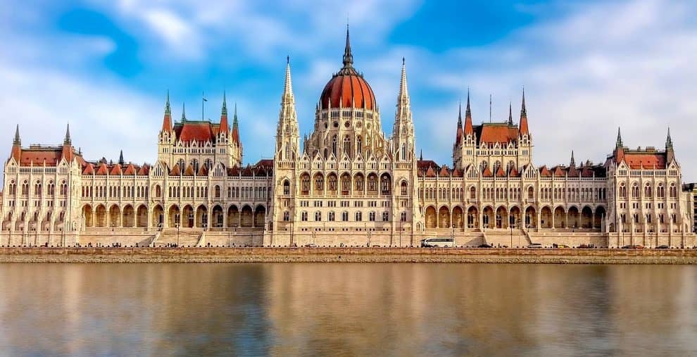ویزای طلایی مجارستان
