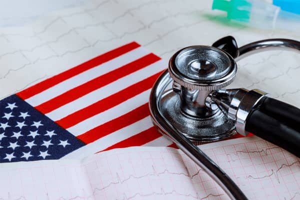 سیستم بهداشت و درمان آمریکا